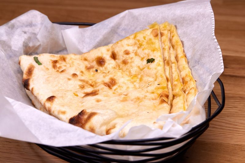 Cheese Naan
